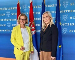 Министарка правде Маја Поповић са гувернерком Доње Аустрије Јоаном Микл-Лајтнер
